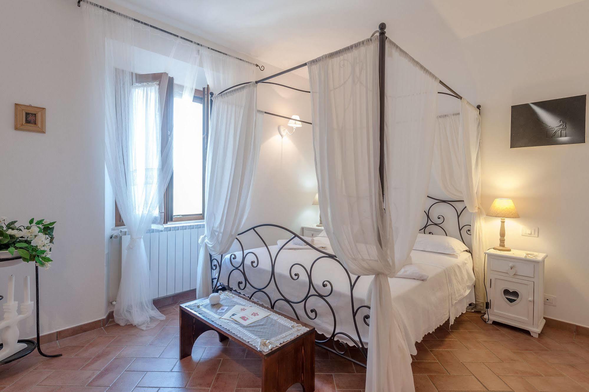 Le Tartarughe Rooms Мальяно-ін-Тоскана Екстер'єр фото