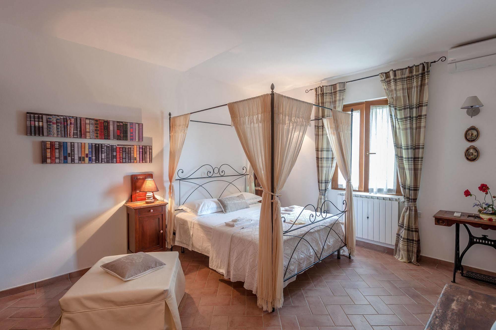 Le Tartarughe Rooms Мальяно-ін-Тоскана Екстер'єр фото